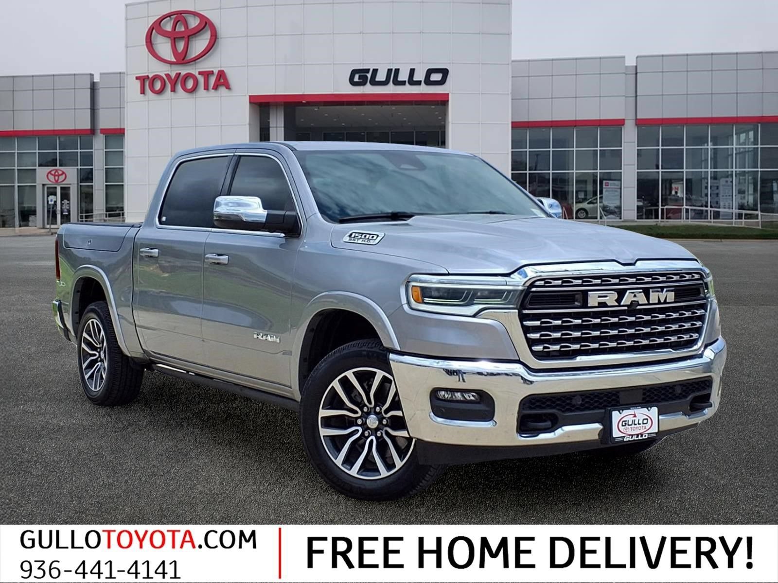 Used 2025 RAM 1500 Limited AWD/4WD image 1