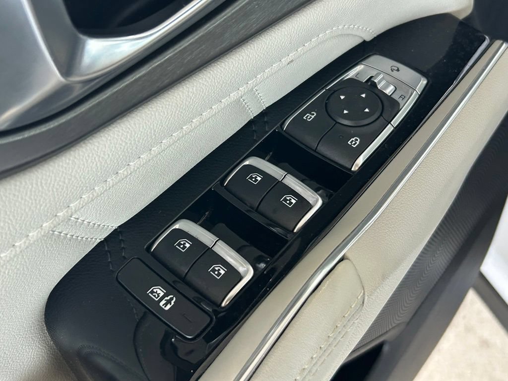 Used 2023 Kia Sorento SX FWD image 19