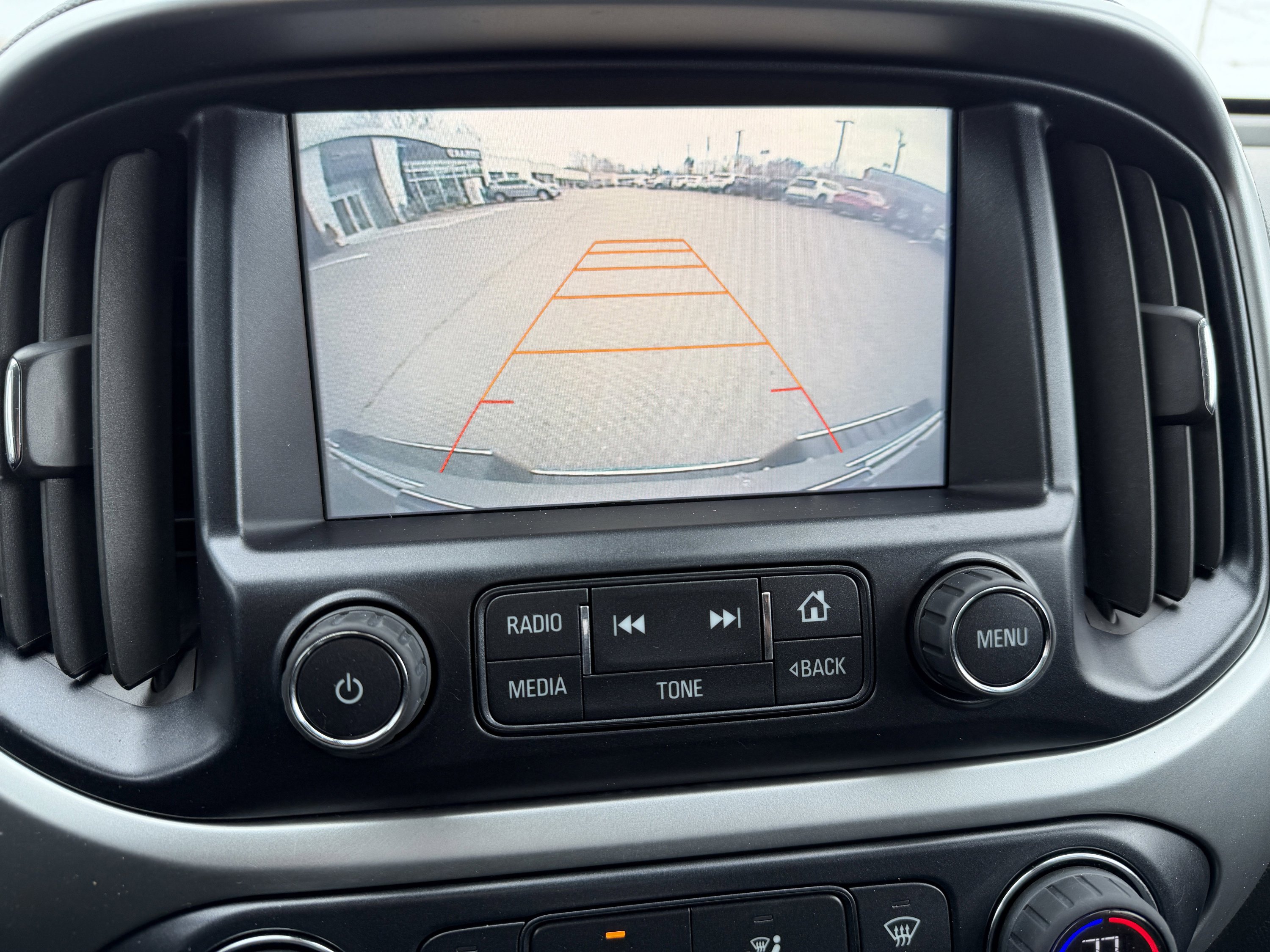 Used 2016 Chevrolet Colorado LT w/ Luxury Package, Chrome image 4