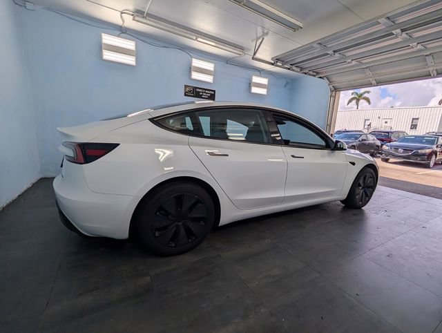 Used 2025 Tesla Model 3 Long Range image 11