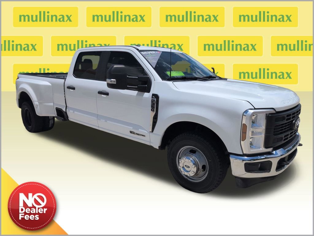Used 2024 Ford F350 XL RWD image 1