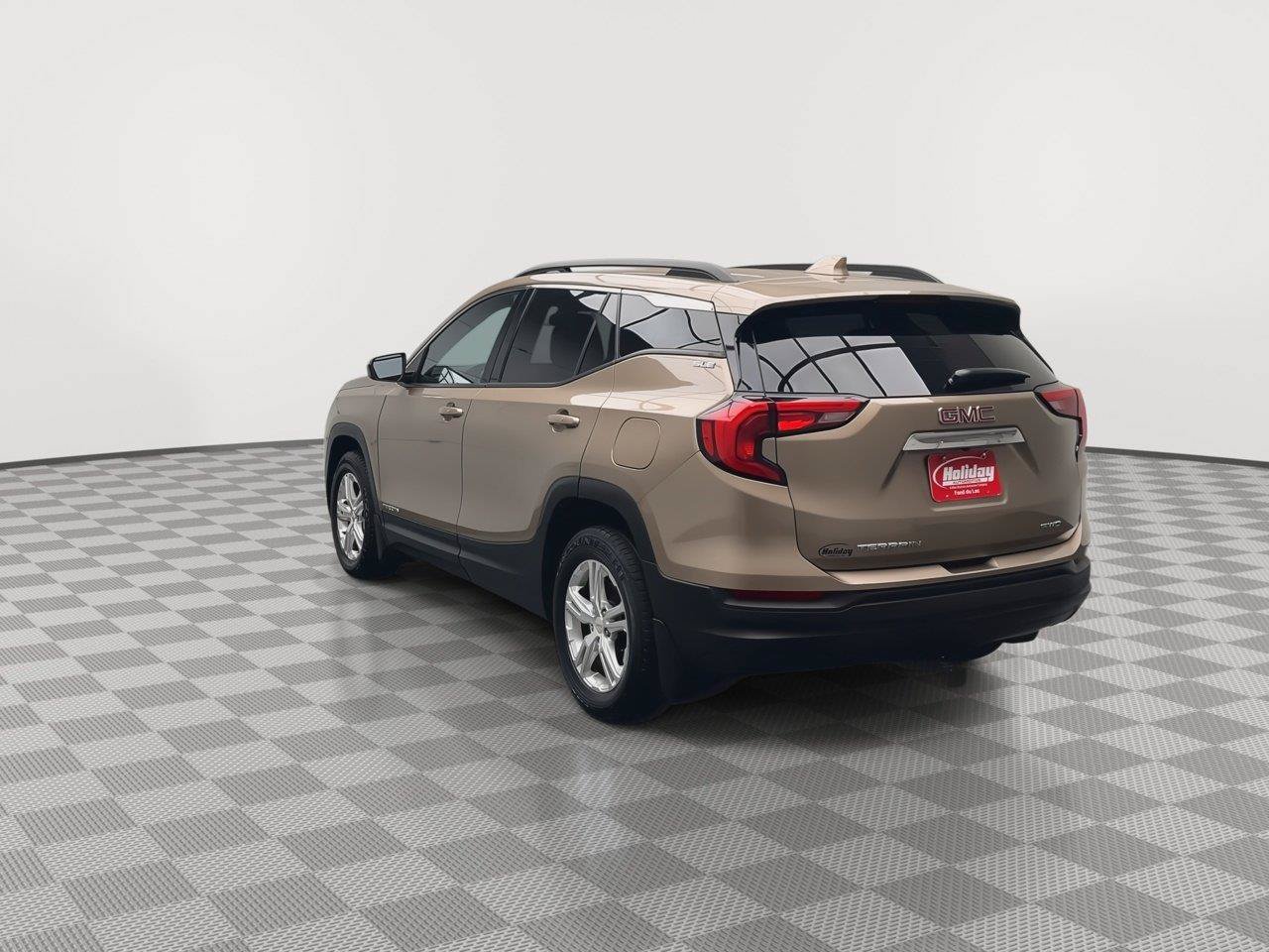 Used 2018 GMC Terrain SLE w/ Driver Convenience Package AWD/4WD image 37