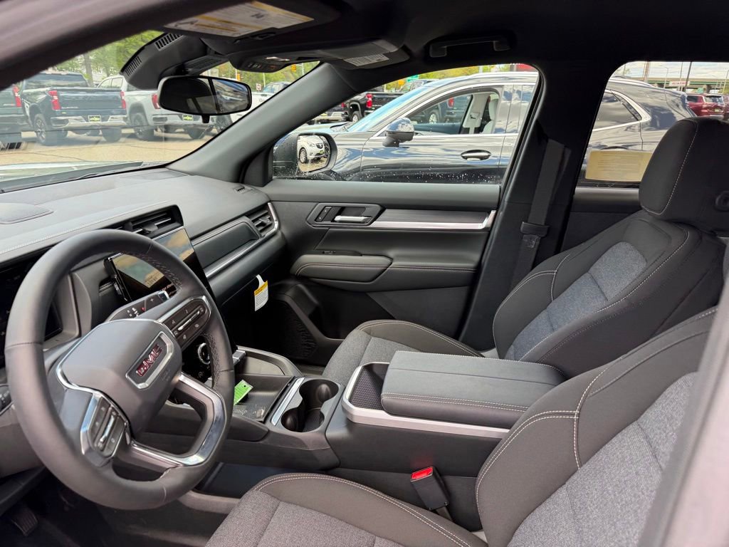 New 2026 GMC Terrain Elevation w/ Black Edition AWD/4WD image 12