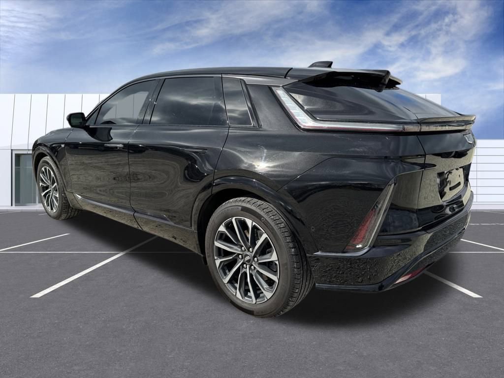 Certified 2024 Cadillac Lyriq Sport image 4
