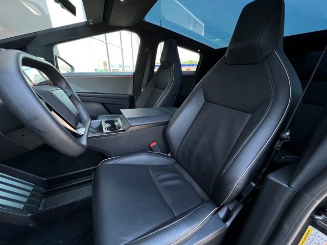 Used 2025 Tesla Cybertruck Cyberbeast AWD/4WD image 25