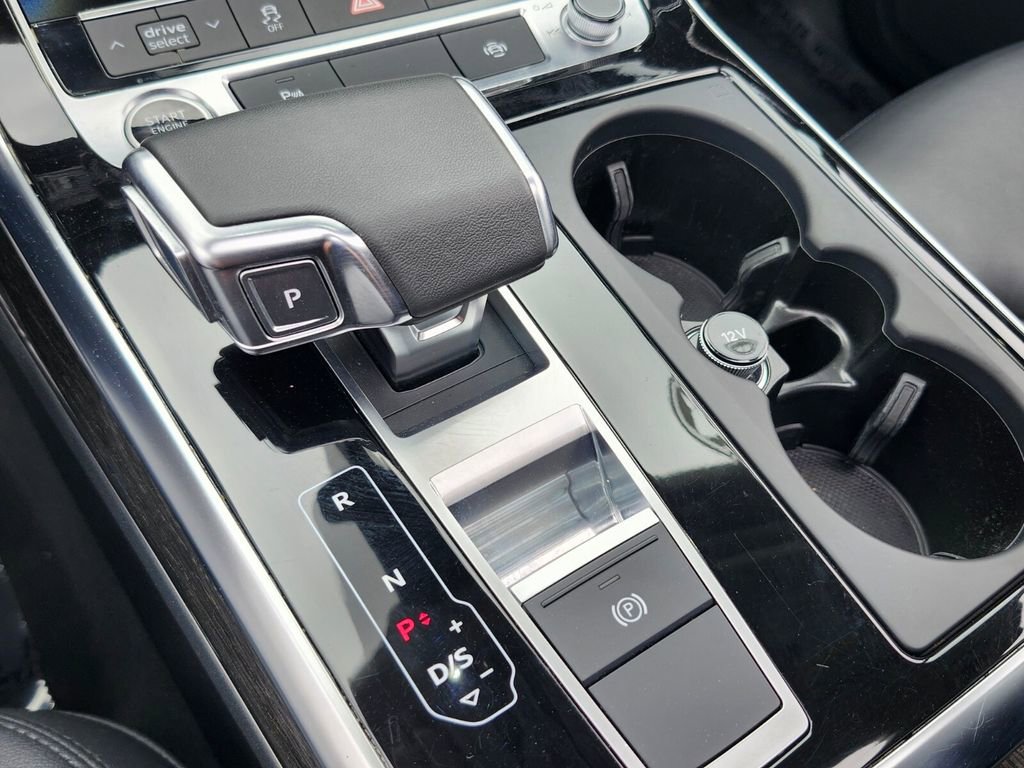 Used 2023 Audi Q7 2.0T Premium w/ Convenience Package image 23