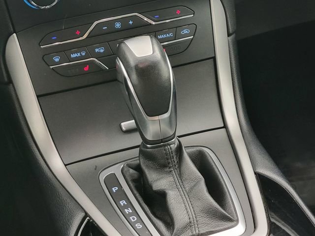 Certified 2018 Ford Edge SEL w/ Equipment Group 201A image 24