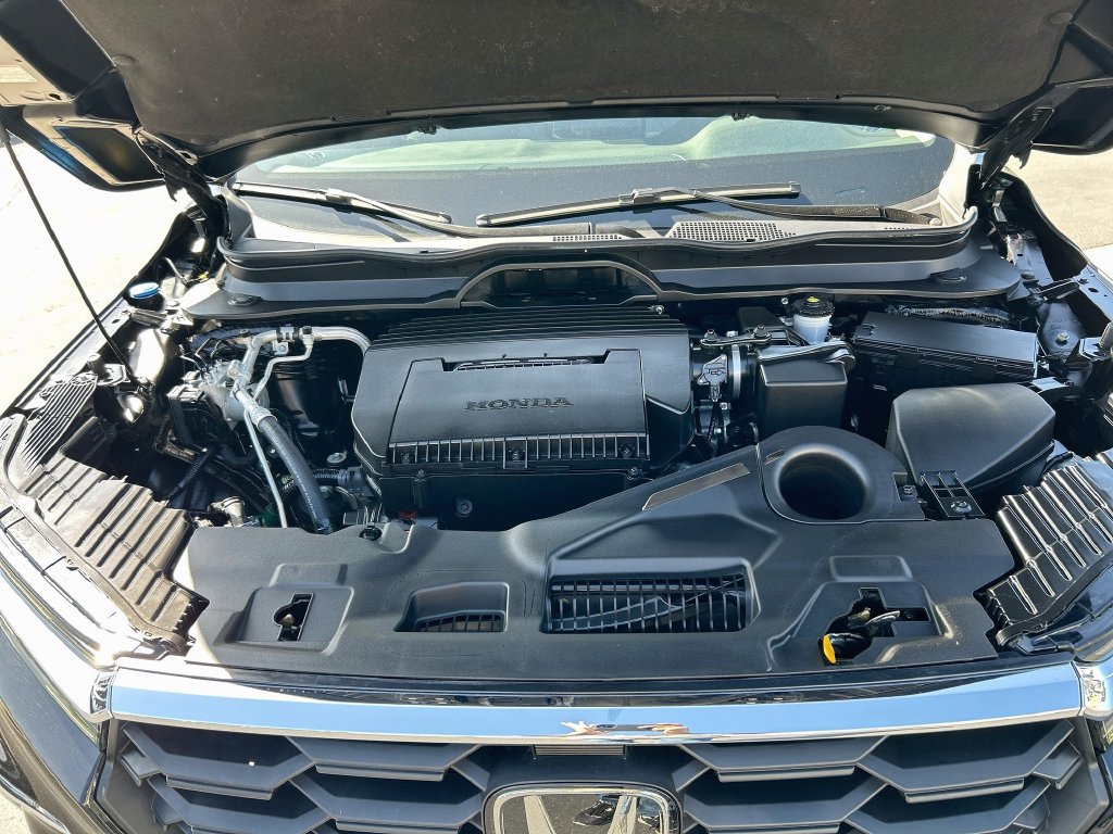 Certified 2023 Honda Pilot LX image 30