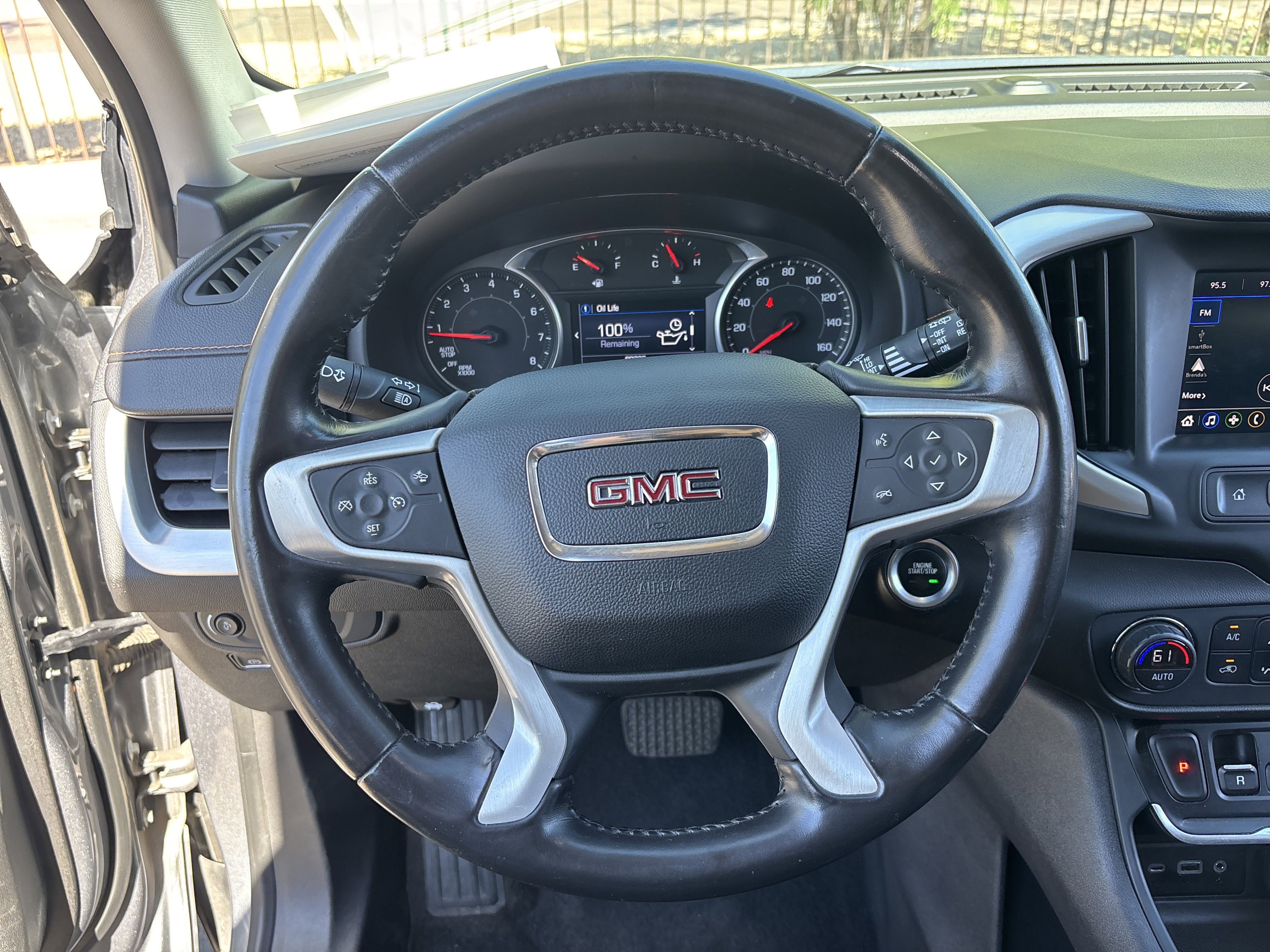 Used 2020 GMC Terrain SLE w/ Driver Convenience Package FWD image 25