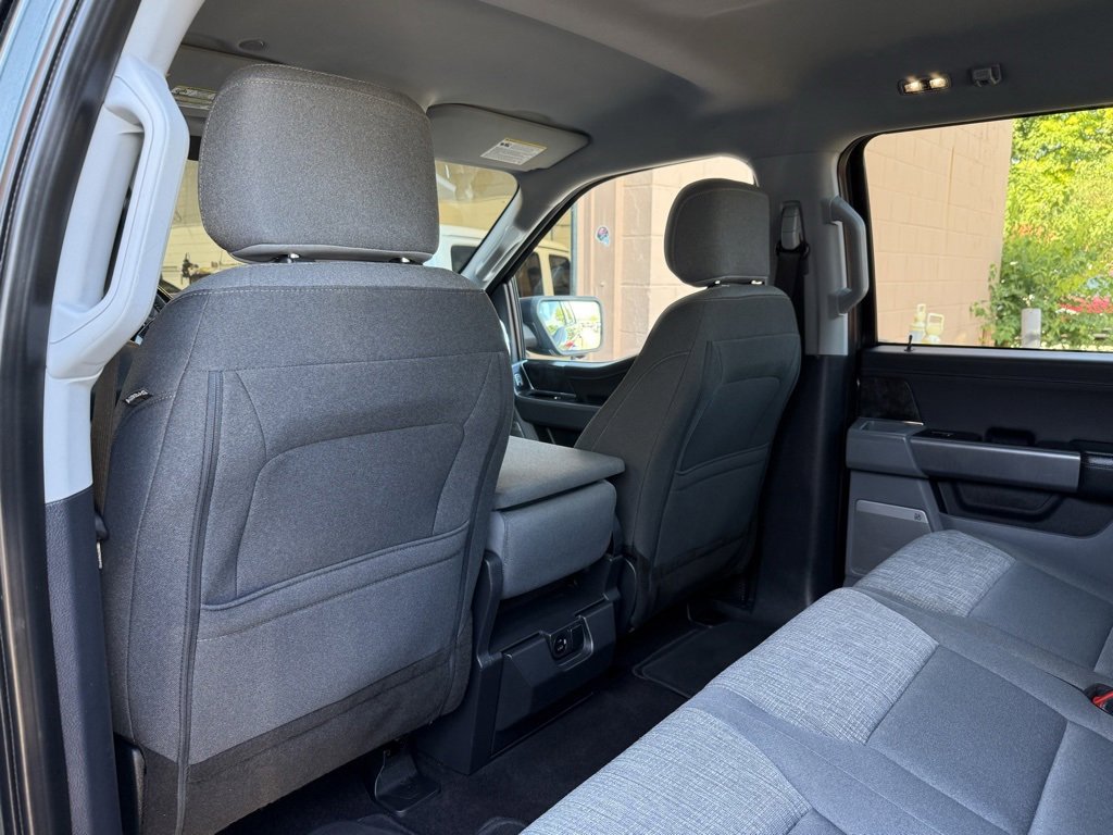 Used 2021 Ford F150 XLT w/ Equipment Group 302A High image 12