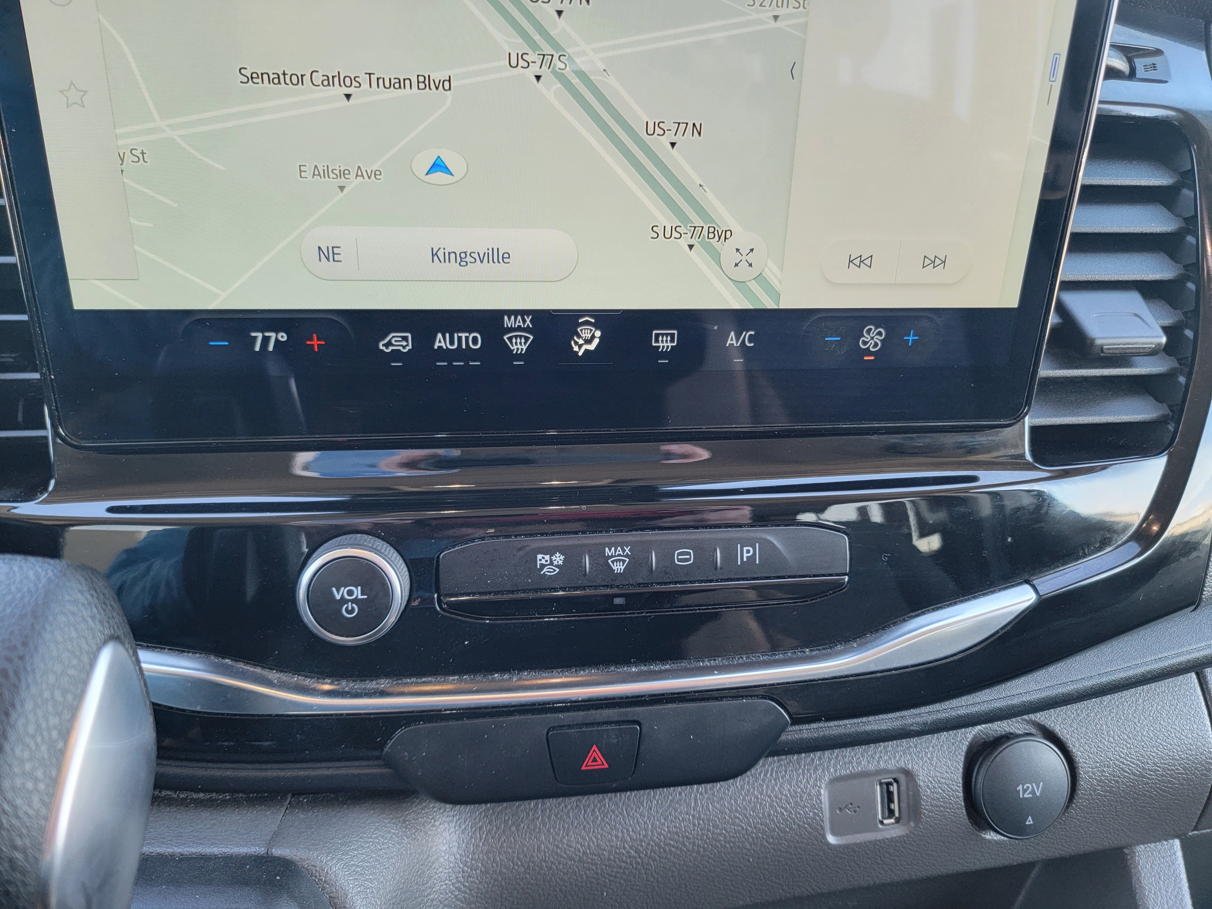 Used 2024 Ford Transit 350 XLT image 20