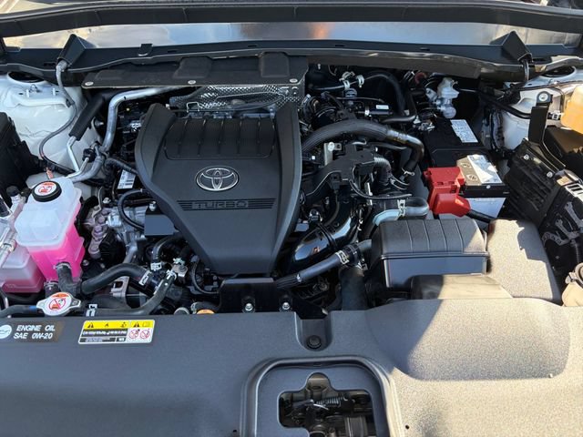 Used 2024 Toyota Grand Highlander AWD image 21
