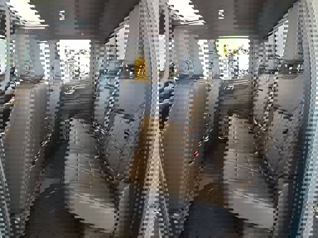 New 2026 Chevrolet Silverado 1500 High Country image 13