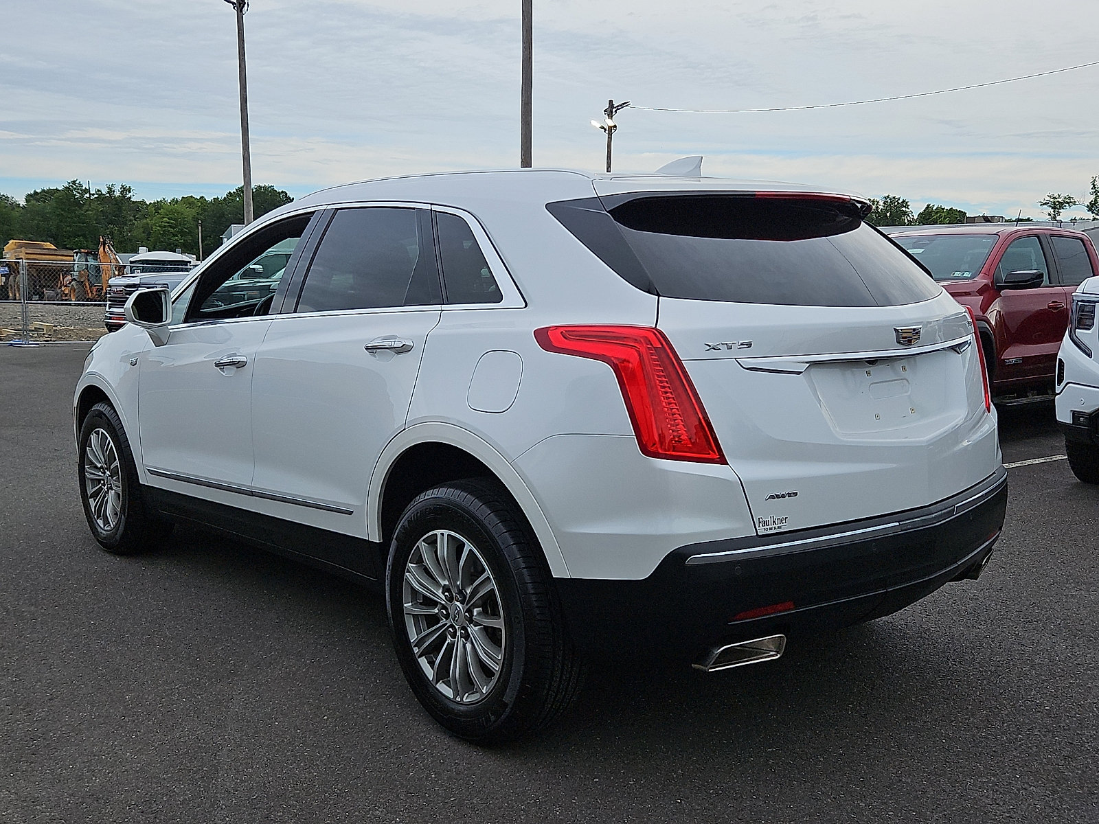Used 2019 Cadillac XT5 Luxury AWD/4WD image 4