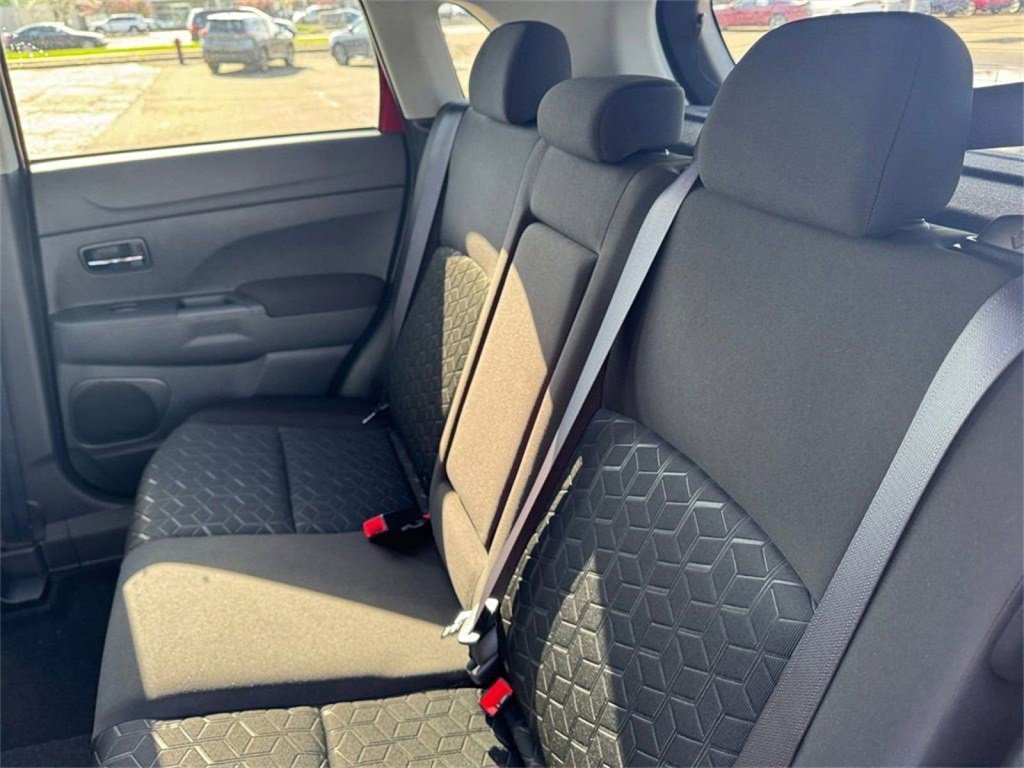 New 2025 Mitsubishi Outlander Sport LE image 26
