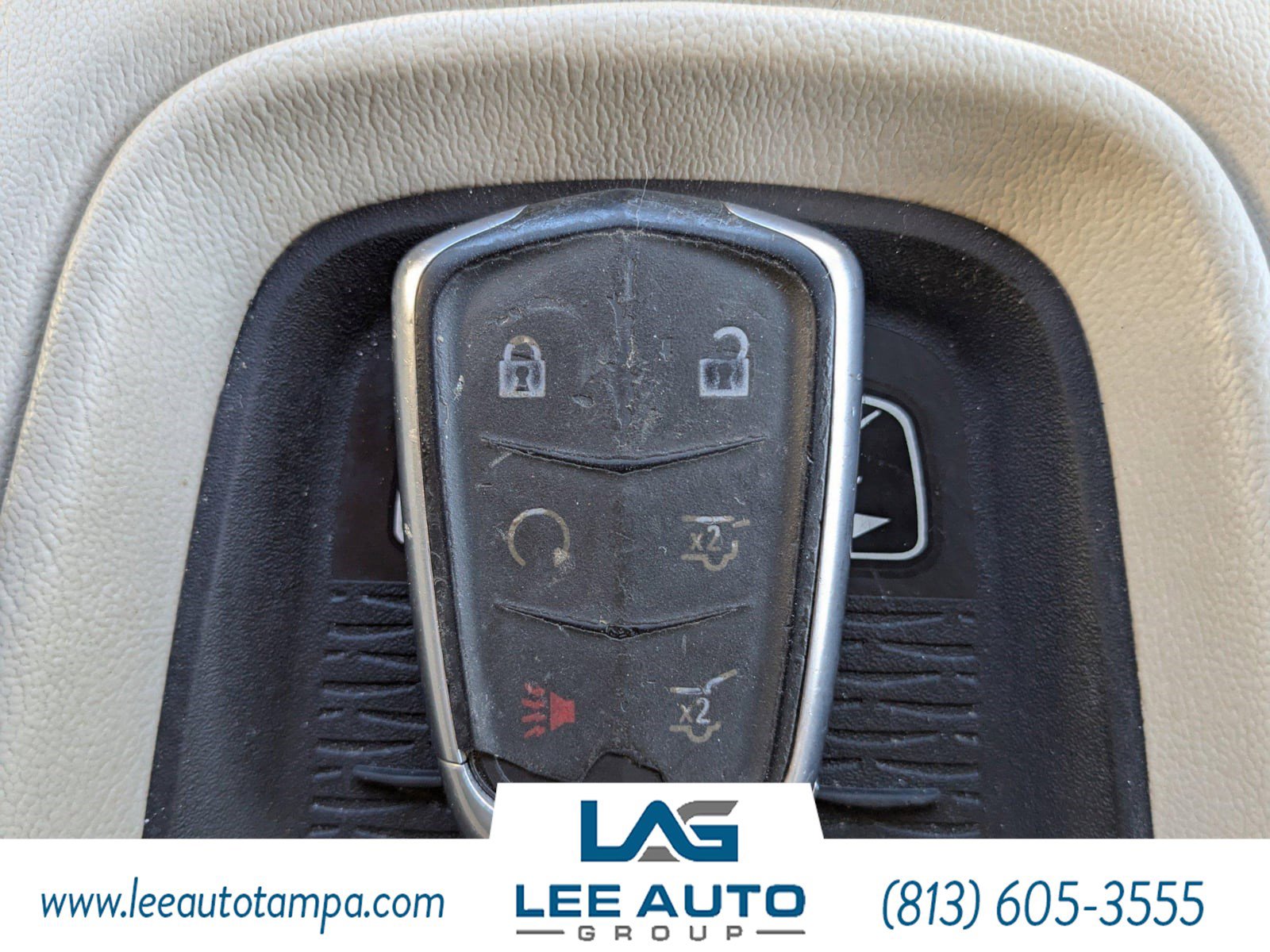 Used 2015 Cadillac Escalade Premium image 34