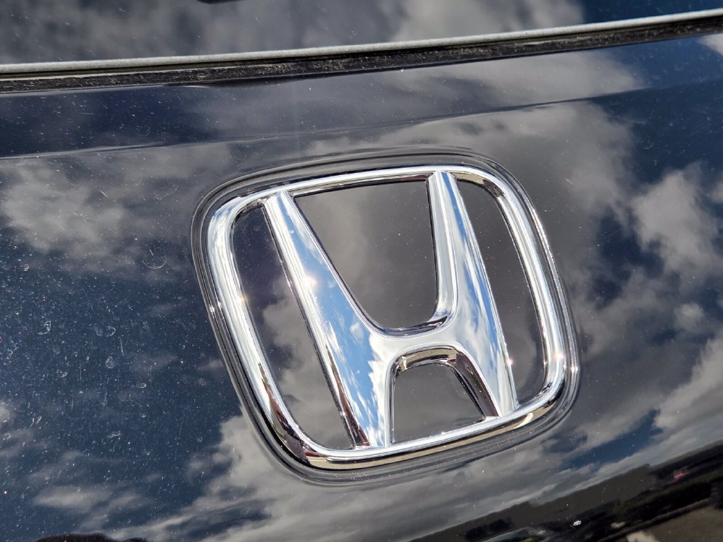 Certified 2024 Honda HR-V Sport image 16