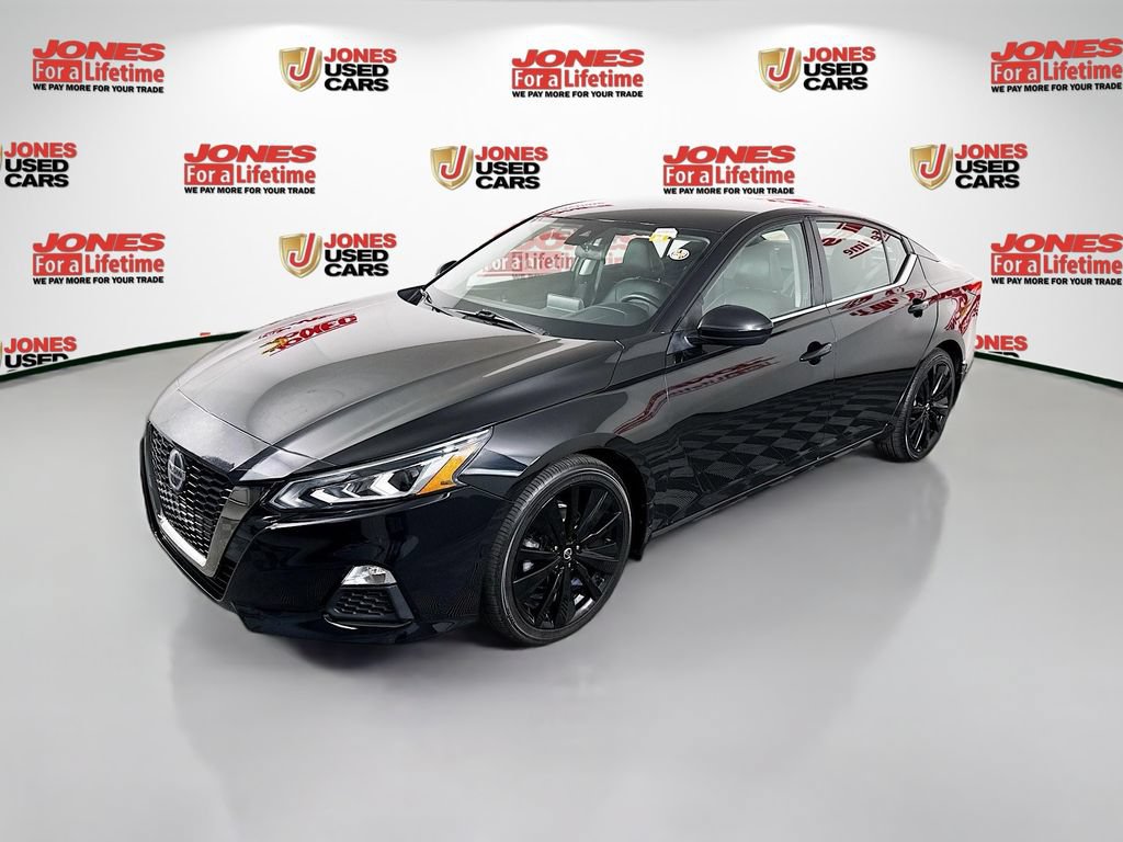 Used 2021 Nissan Altima 2.5 SR FWD image 11