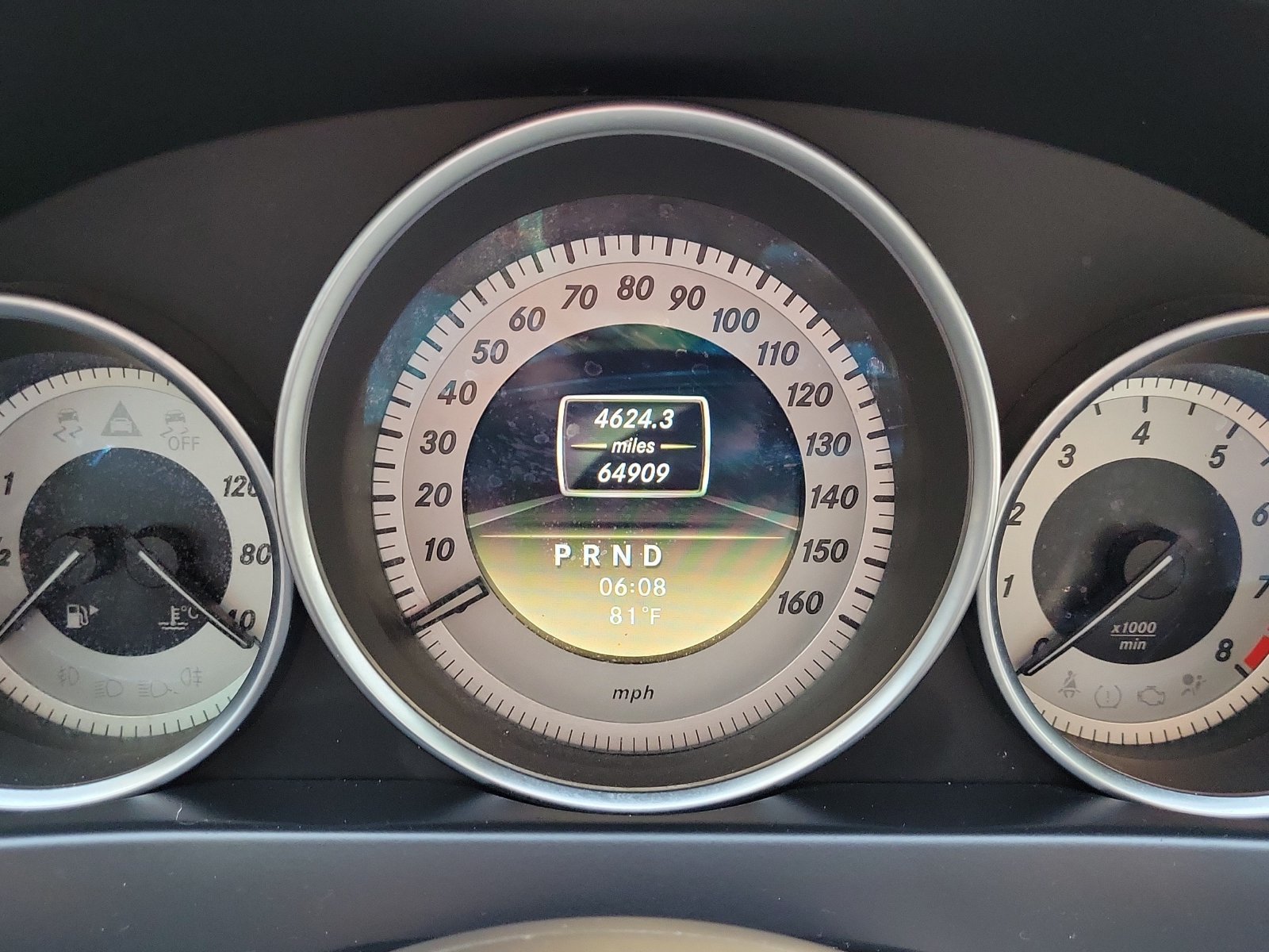 Used 2012 Mercedes-Benz C 250 Sedan image 18