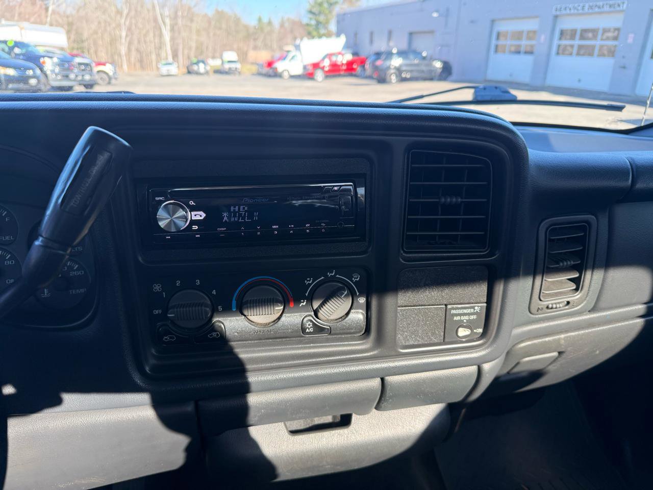 Used 1999 GMC Sierra 1500 SLE RWD image 38