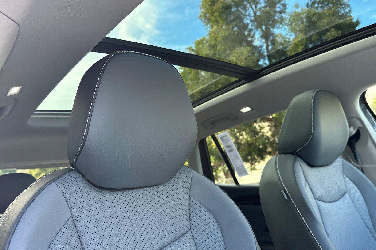 New 2026 Volkswagen Tiguan SE image 16