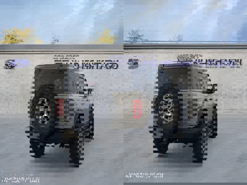 New 2025 Ford Bronco Badlands image 8