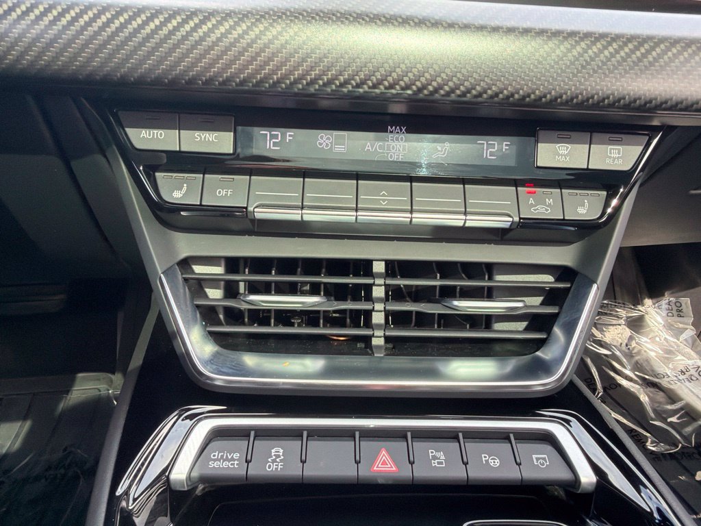 Used 2023 Audi e-tron GT Prestige w/ Prestige Package AWD/4WD image 27