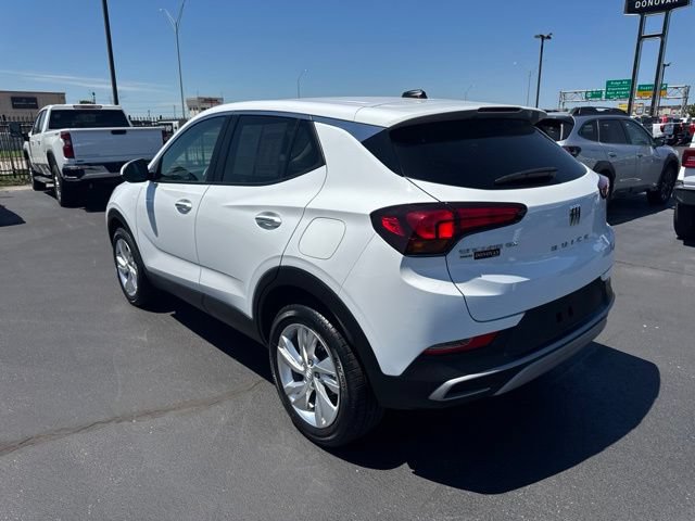 Used 2025 Buick Encore GX Preferred AWD/4WD image 6