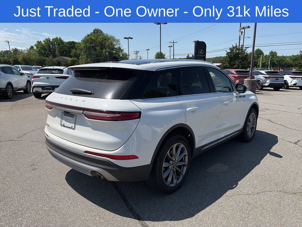 Used 2022 Lincoln Corsair FWD w/ Premium Package image 4