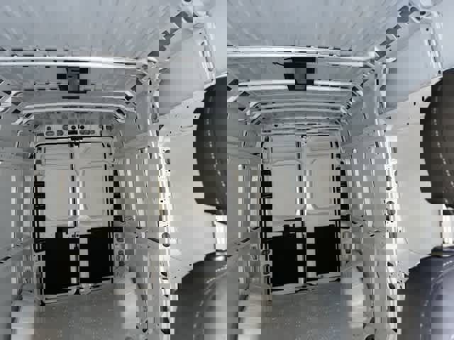 Used 2024 RAM ProMaster 2500 w/ Convenience Group image 7