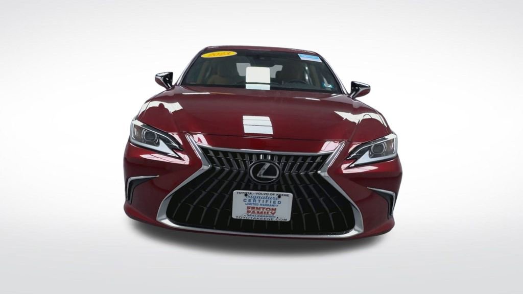 Used 2023 Lexus ES 300h w/ Premium Package image 3