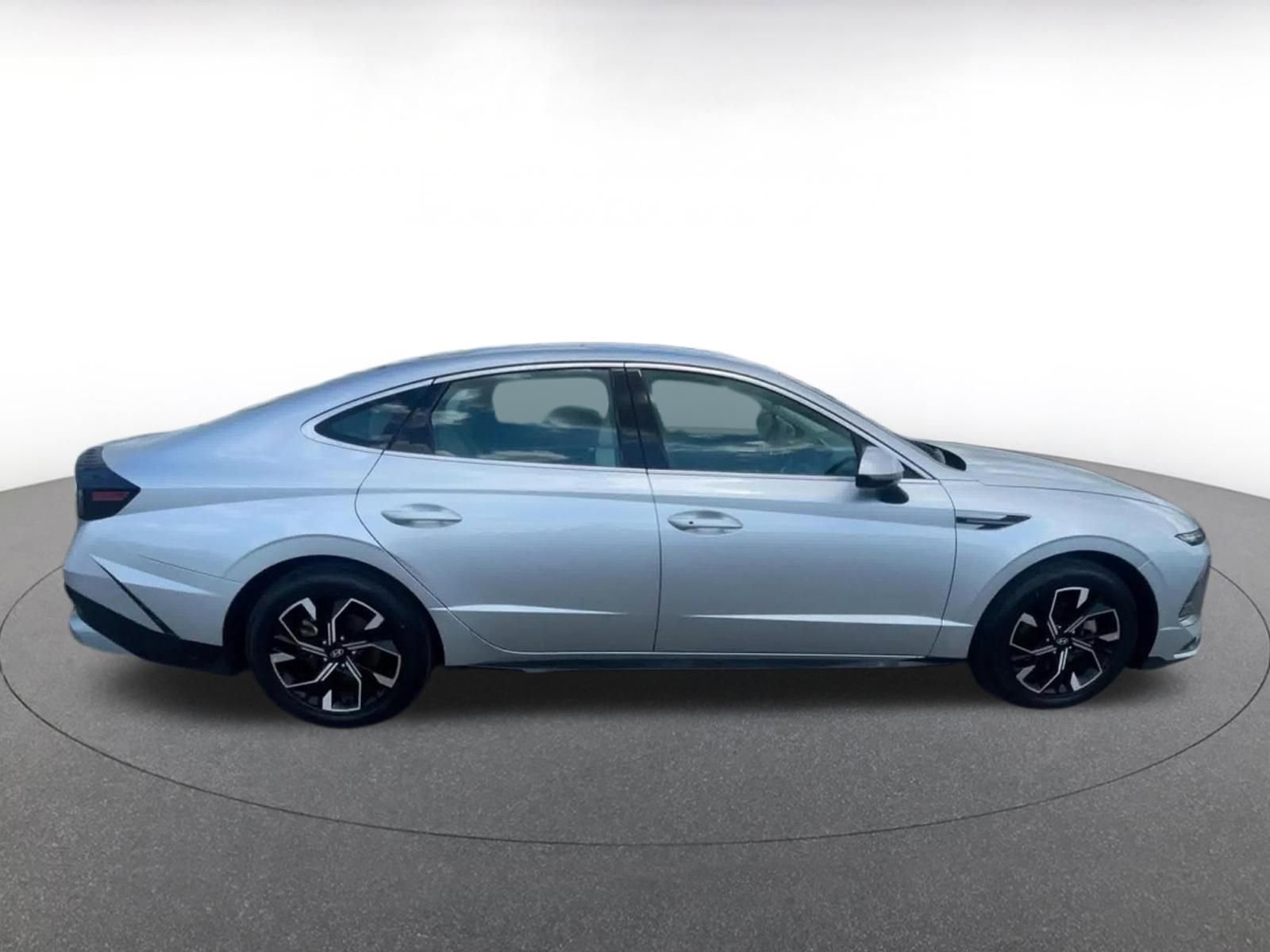 Used 2025 Hyundai Sonata SEL image 15