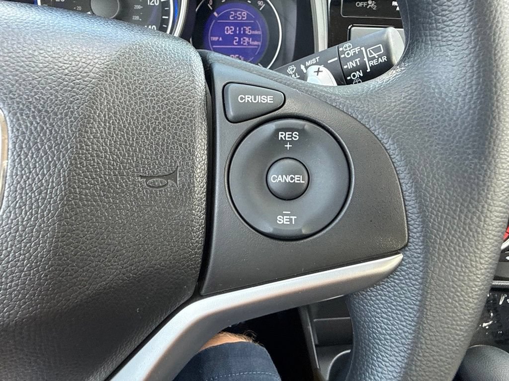 Used 2017 Honda Fit EX image 18