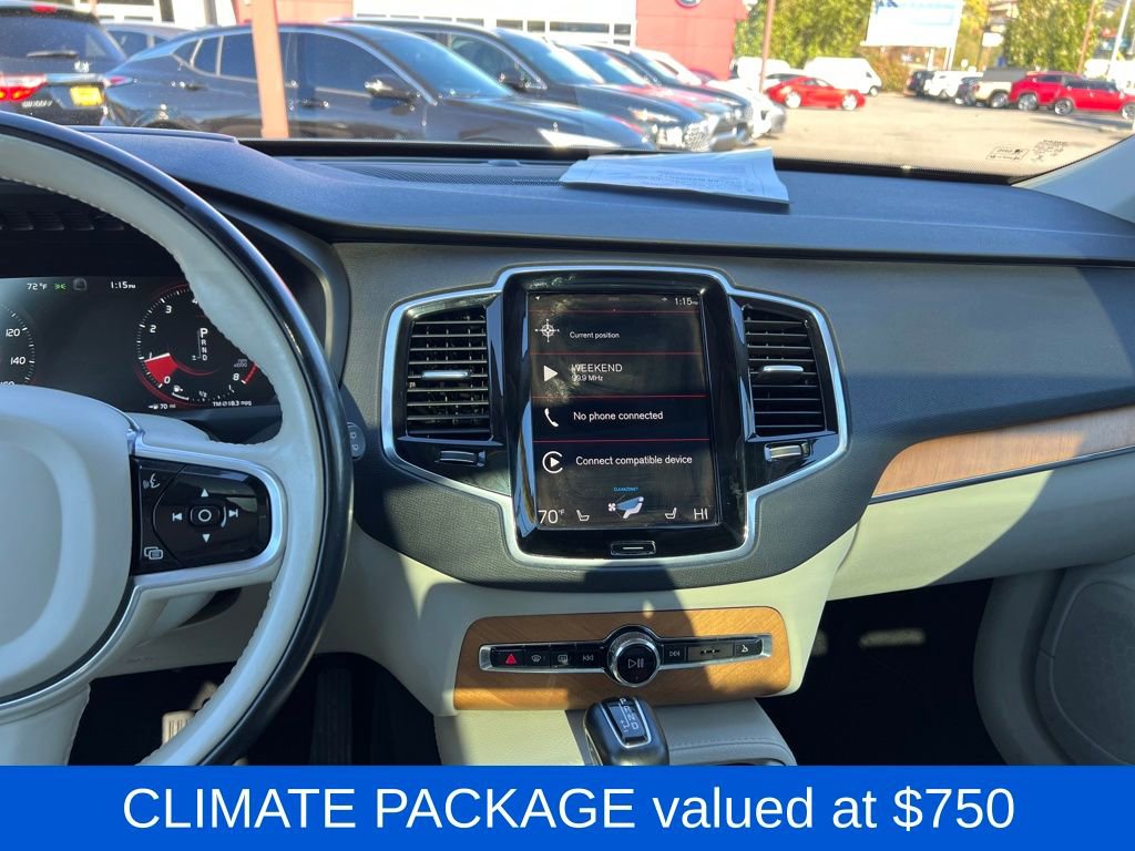 Used 2022 Volvo XC90 T6 Momentum w/ Advanced Package image 10