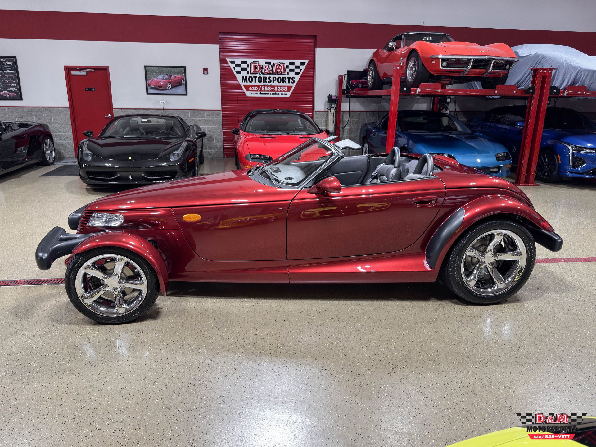 Used 2002 Chrysler Prowler RWD image 2
