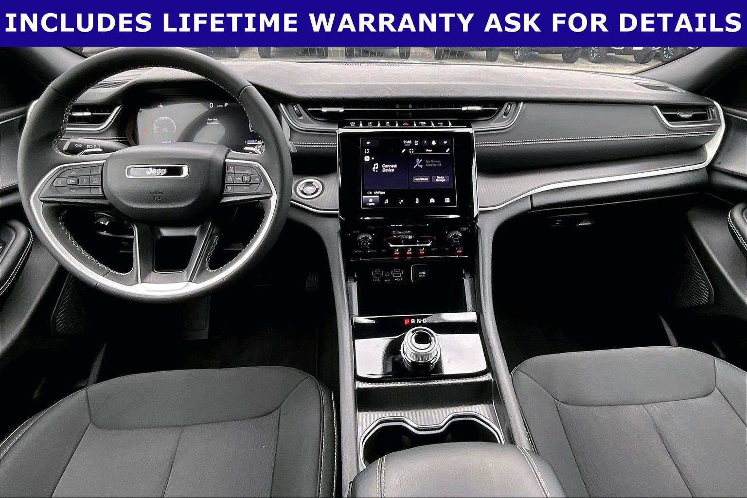 Used 2025 Jeep Grand Cherokee 4WD image 12