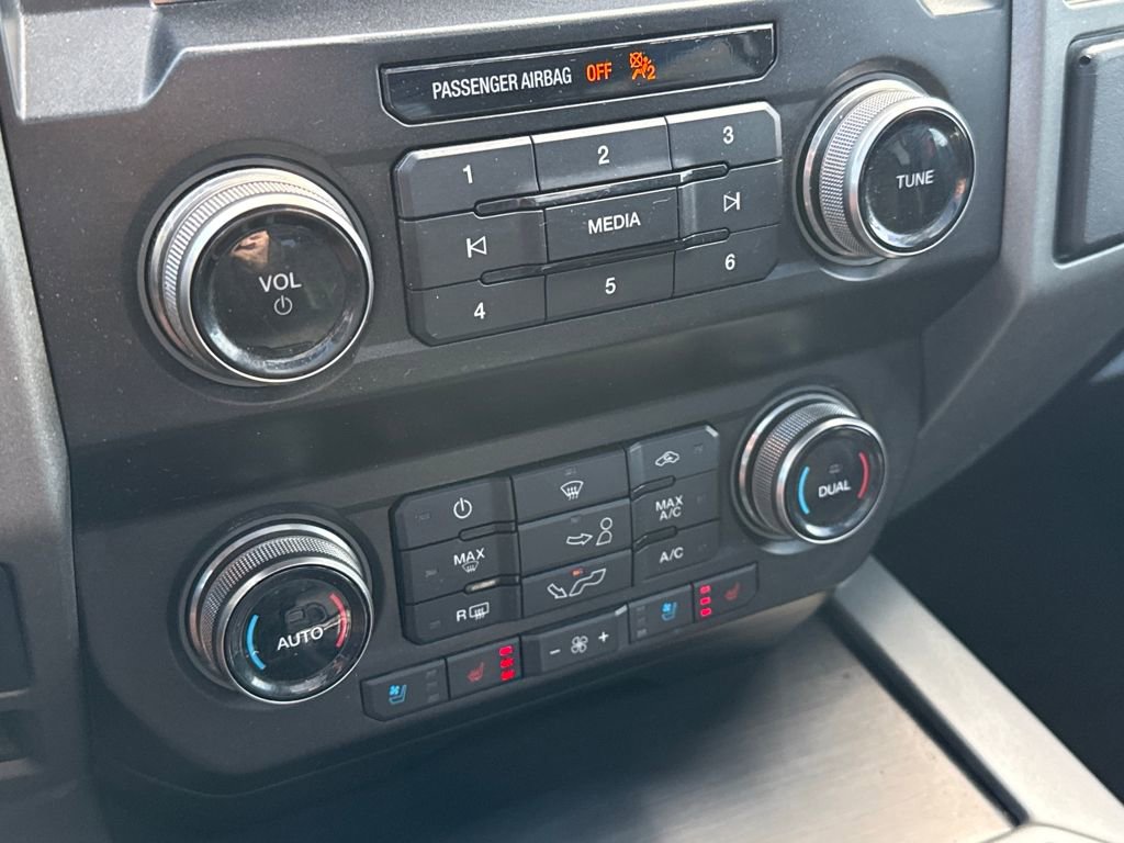 Certified 2020 Ford F150 Raptor w/ Equipment Group 802A Luxury image 22