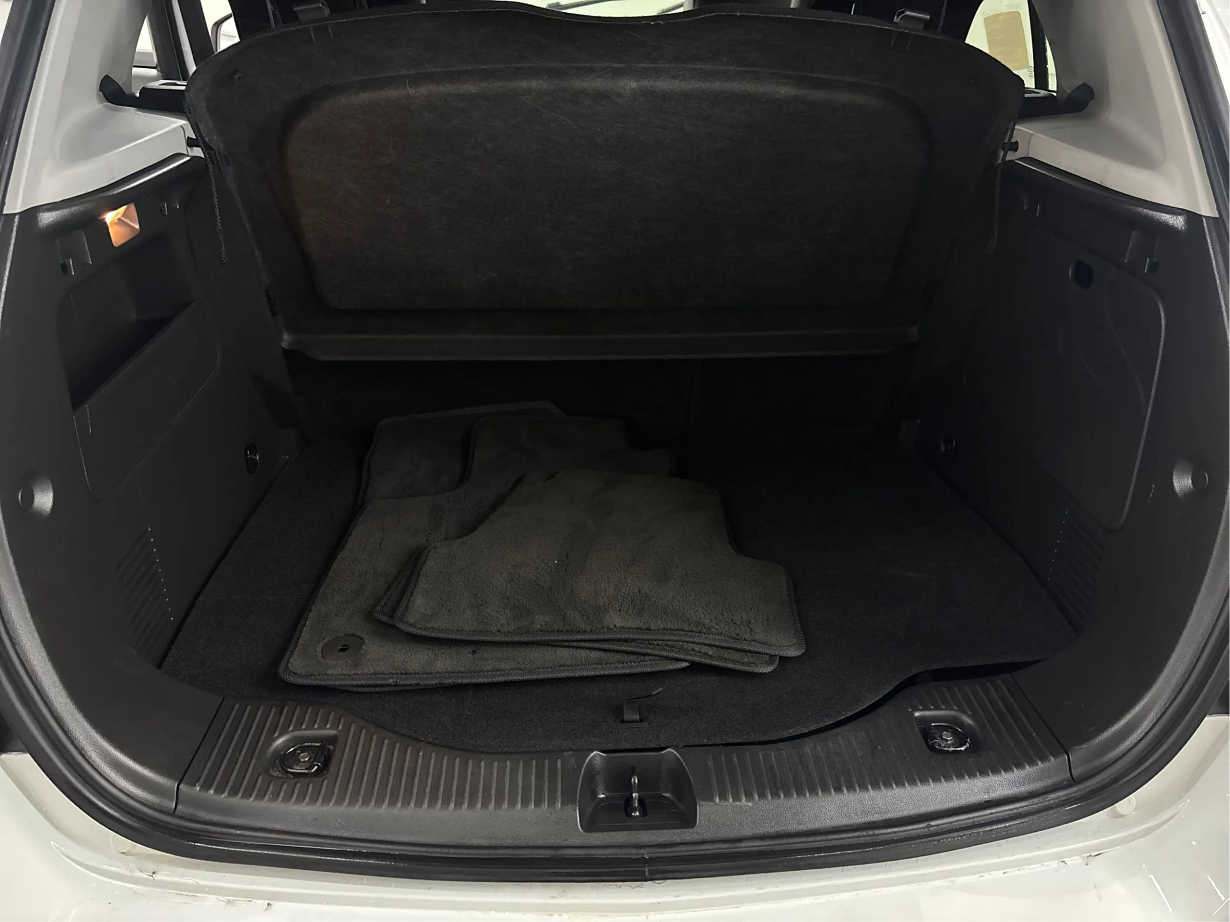 Used 2020 Chevrolet Trax Premier image 16