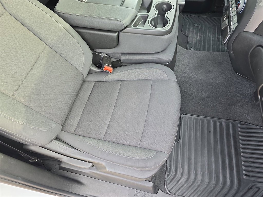 Used 2024 Chevrolet Silverado 2500 Custom w/ Custom Value Package image 10