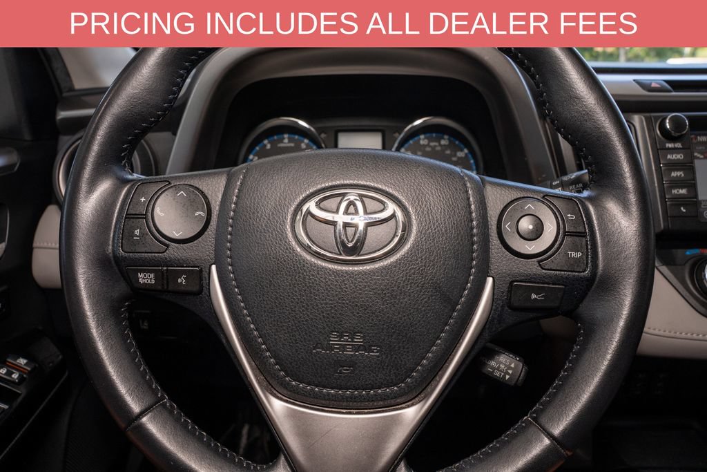 Used 2016 Toyota RAV4 Limited FWD image 18