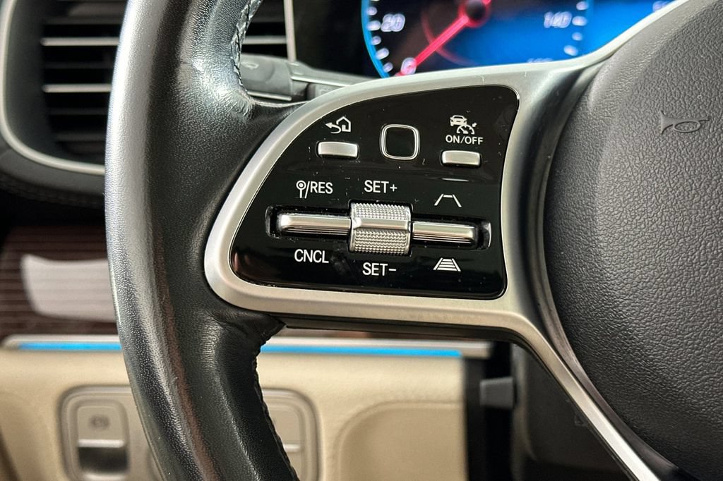 Certified 2022 Mercedes-Benz GLS 450 4MATIC image 32