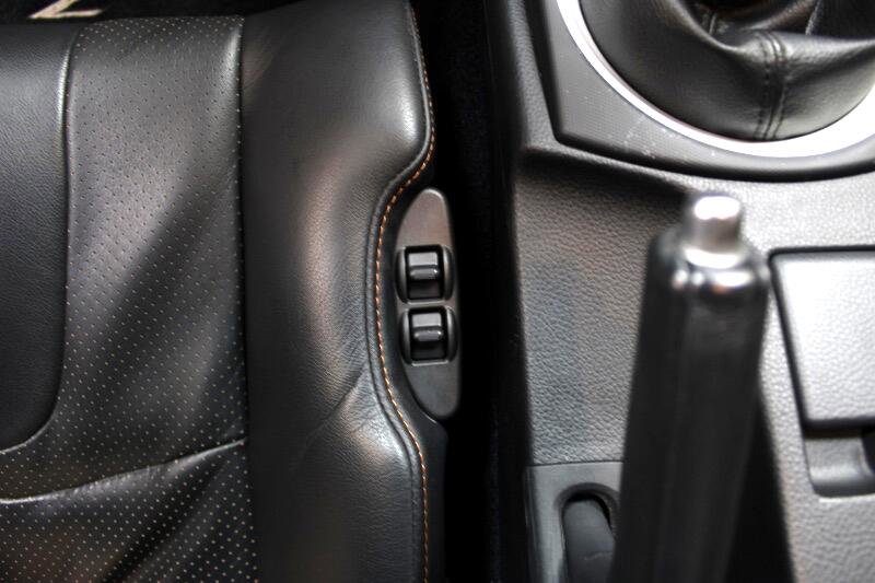 Used 2004 Nissan 350Z Touring w/ Cargo Convenience Pkg image 14