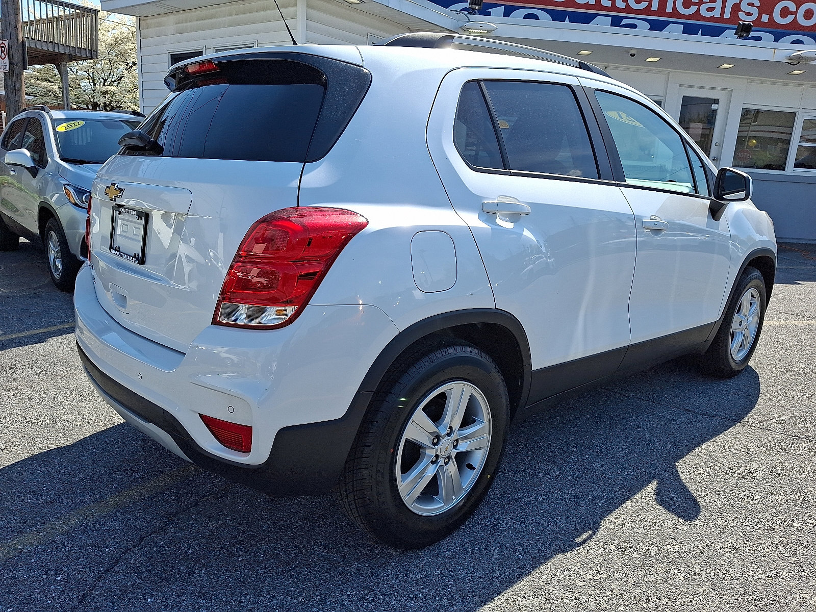 Used 2021 Chevrolet Trax LT w/ Driver Confidence Package FWD image 5