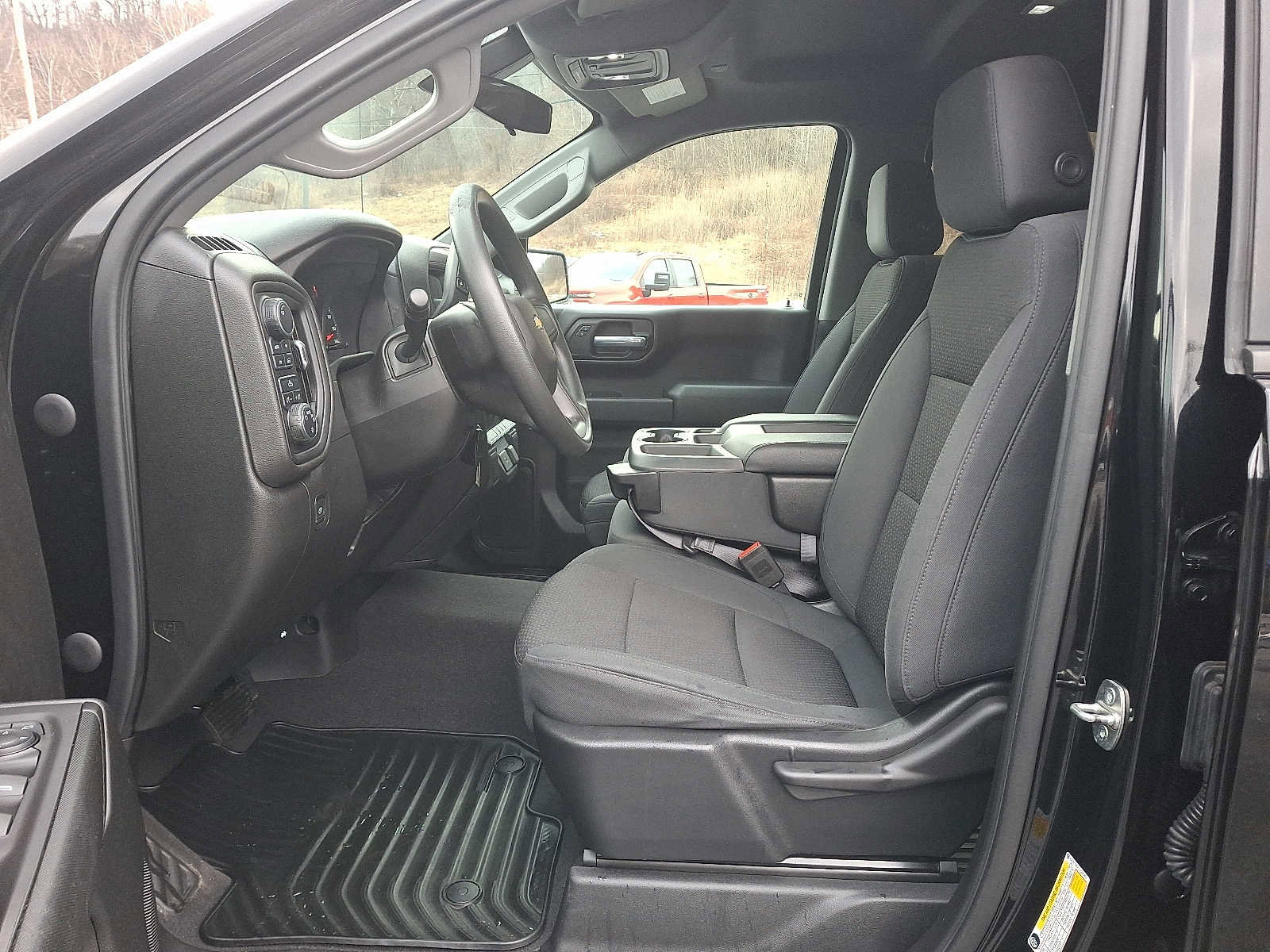 Used 2020 Chevrolet Silverado 1500 Custom w/ Custom Value Package image 13