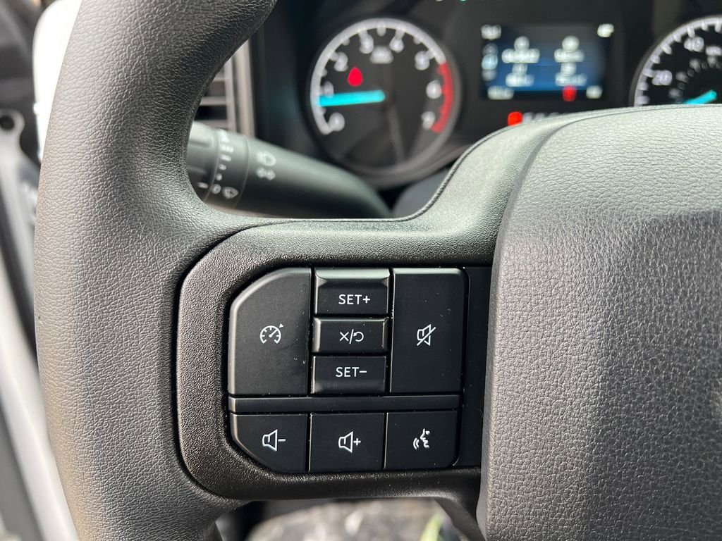 New 2026 Ford F250 XLT w/ FX4 Off-Road Package AWD/4WD image 26
