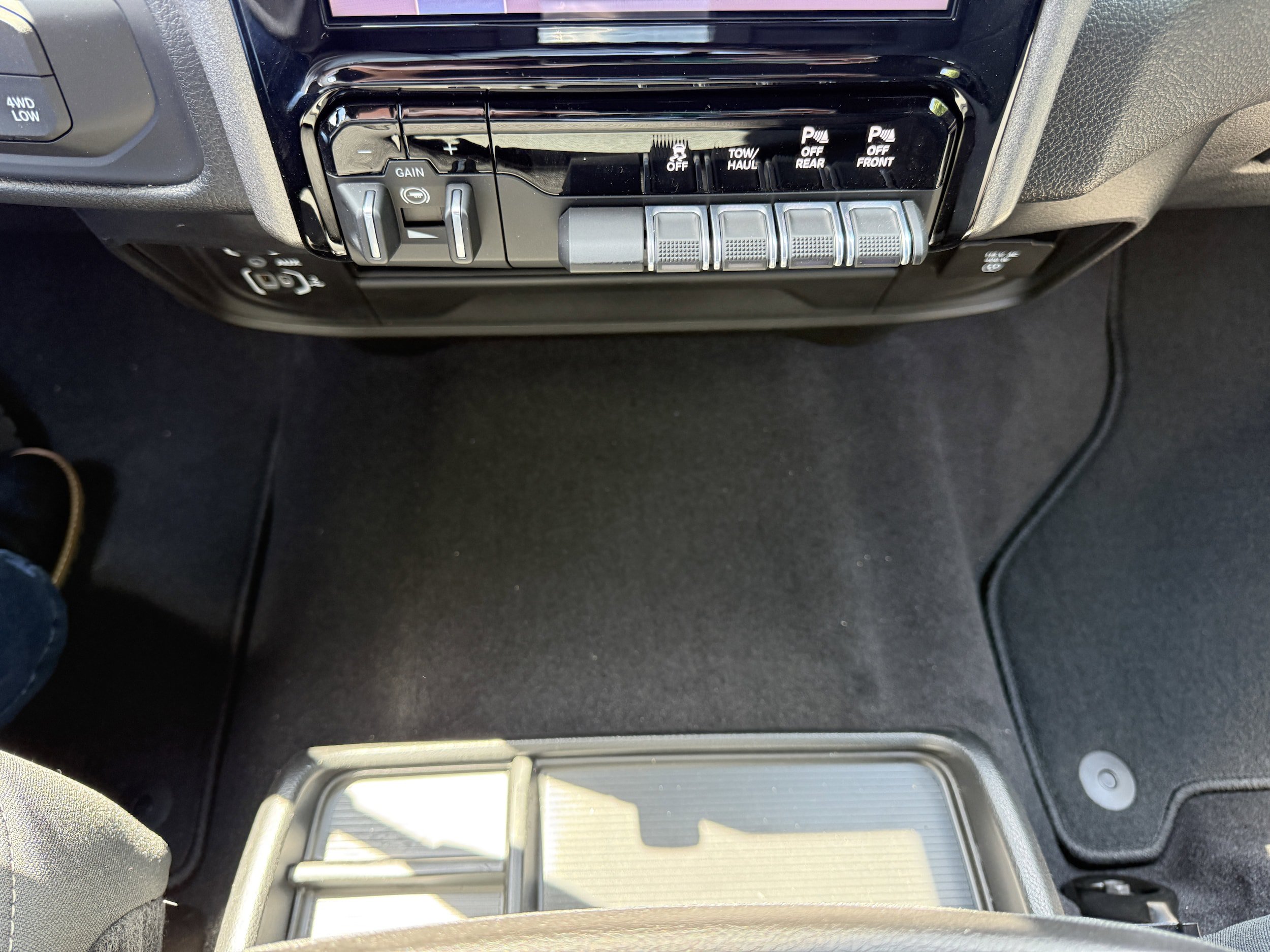 New 2026 RAM 2500 Tradesman AWD/4WD image 13