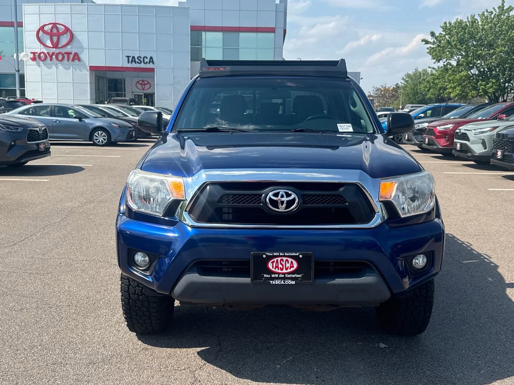 Used 2015 Toyota Tacoma 4x4 Double Cab w/ SR5 Package image 2