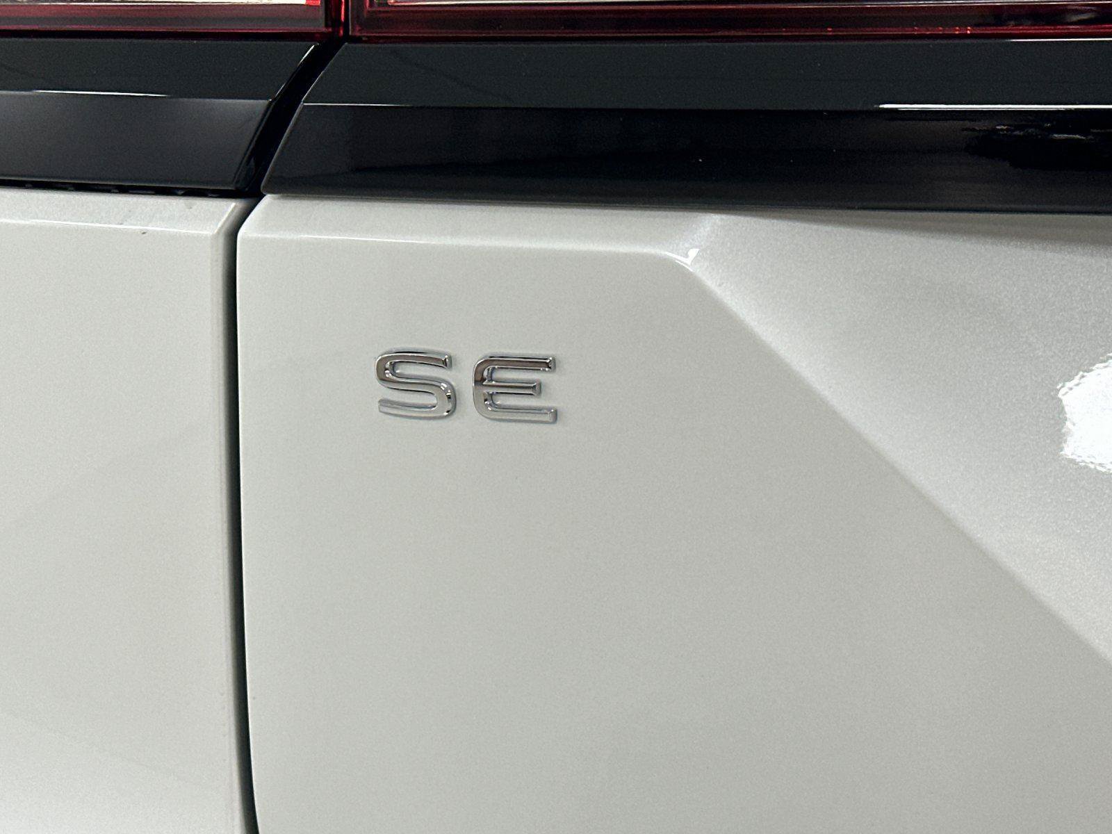 New 2026 Volkswagen Atlas Peak Edition AWD/4WD image 26