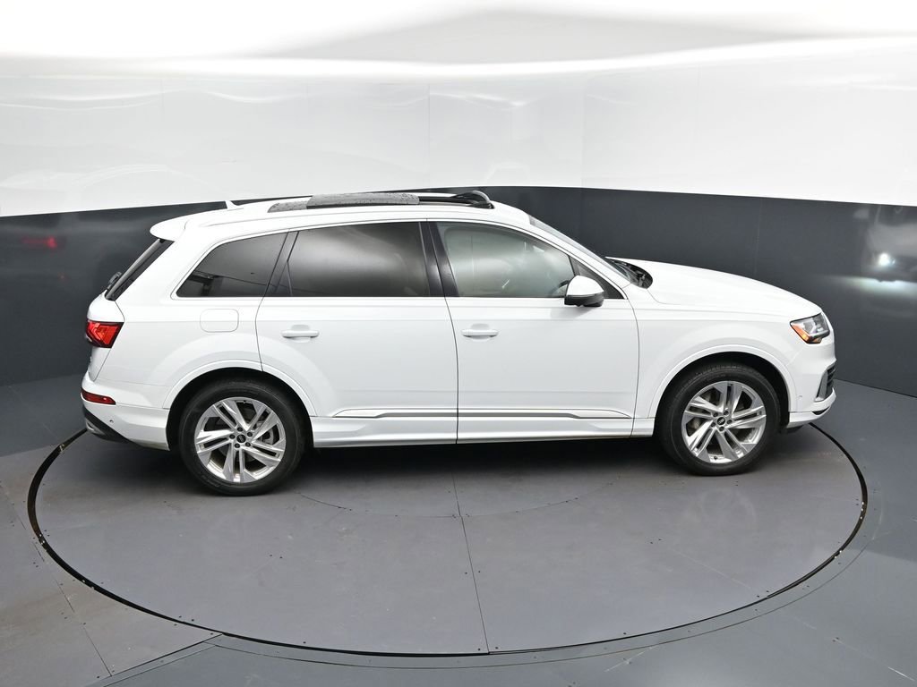 Used 2021 Audi Q7 2.0T Premium w/ Convenience Package AWD/4WD image 36