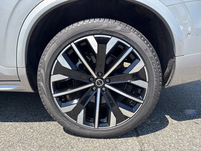 Used 2025 Volvo XC90 B6 Plus AWD/4WD image 10